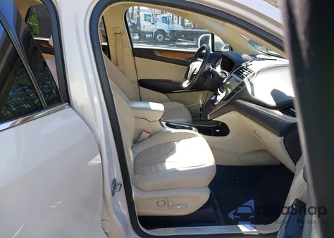 2016 Lincoln Mkc Reserve z USA, uszkodzony, nr VIN 5LMCJ3C99GUJ00454